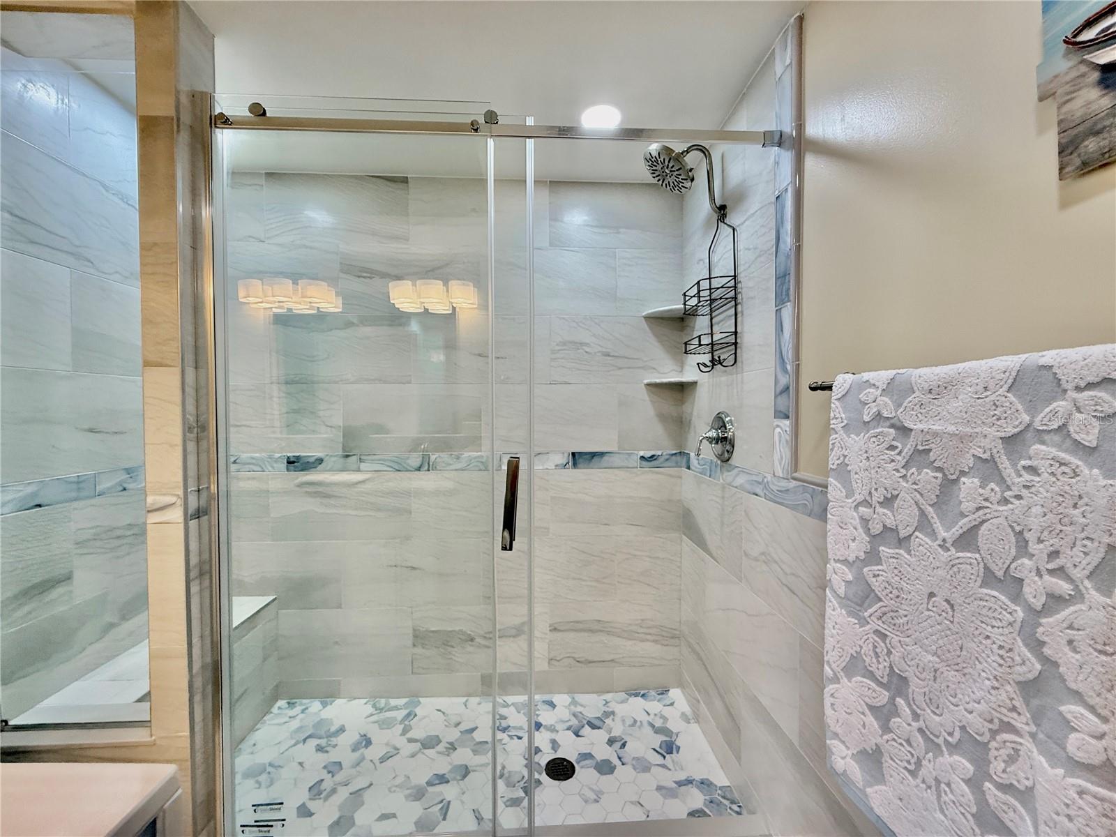 200 Ocean Crest Dr #408 Property Photo 42