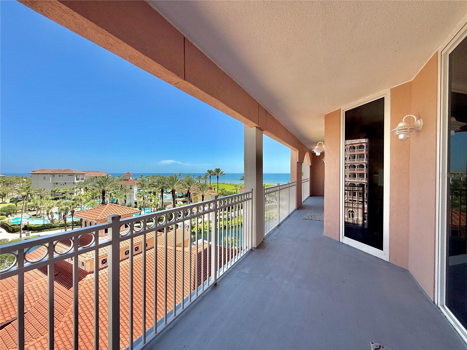 200 Ocean Crest Dr #408 Property Photo 44
