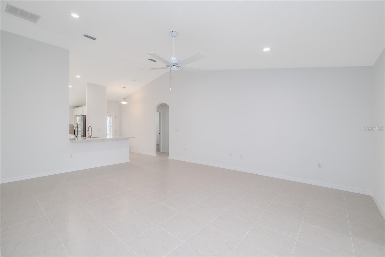 40 Butternut Dr Property Photo 11