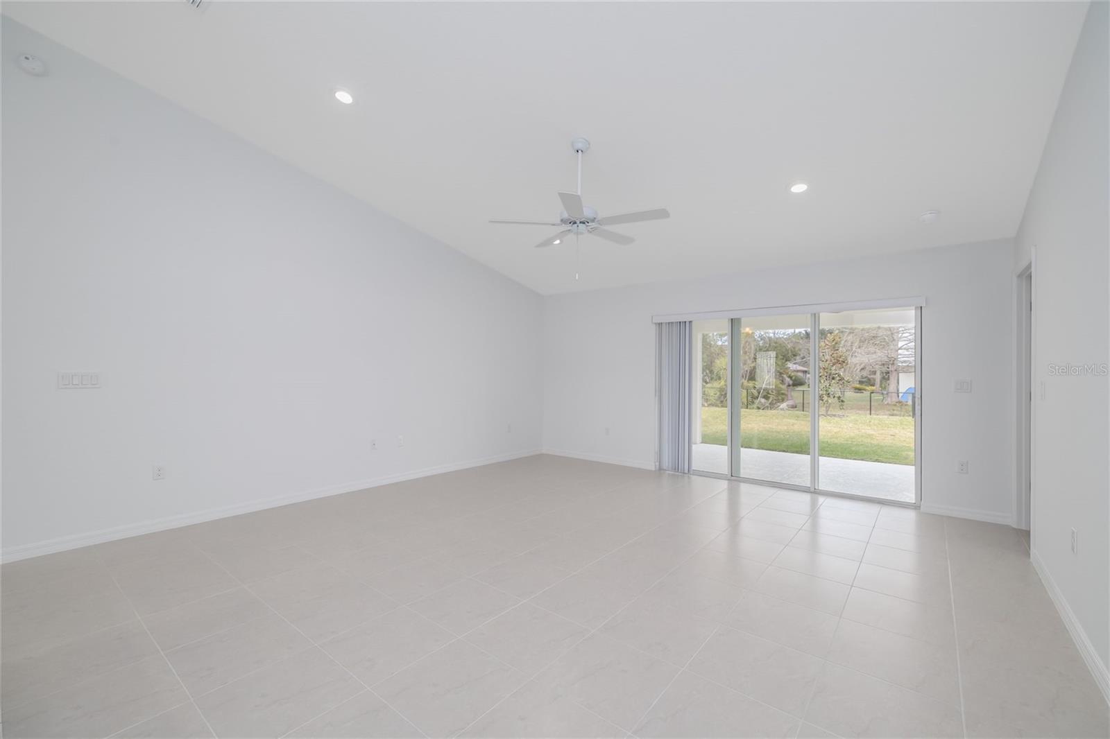 40 Butternut Dr Property Photo 12