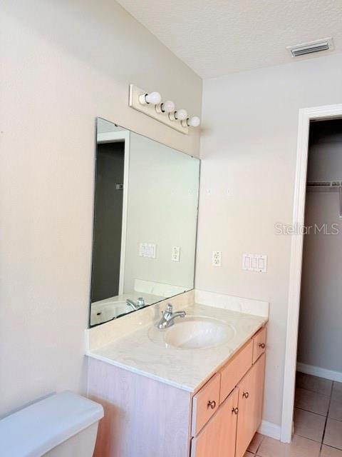 5 Pontiac Ln #b Property Photo 12