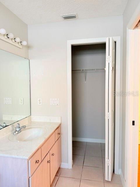 5 Pontiac Ln #b Property Photo 13