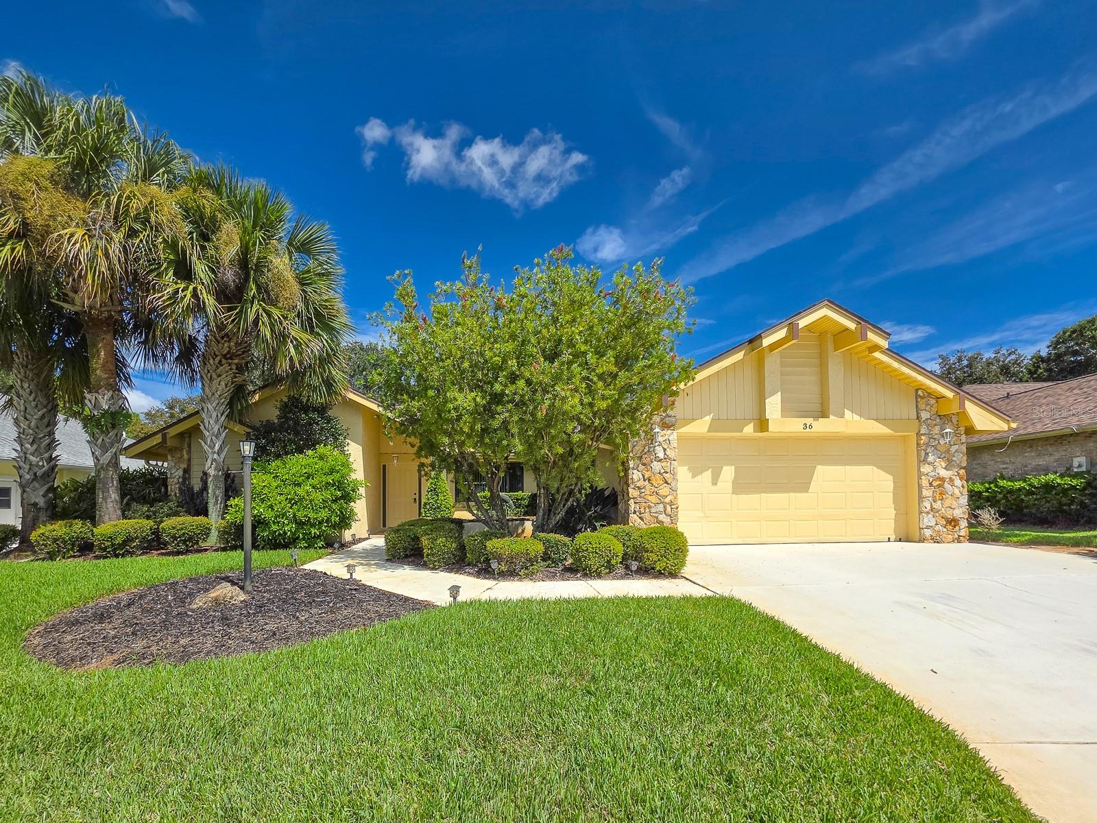 36 KINGSLEY CIR Property Photo 1