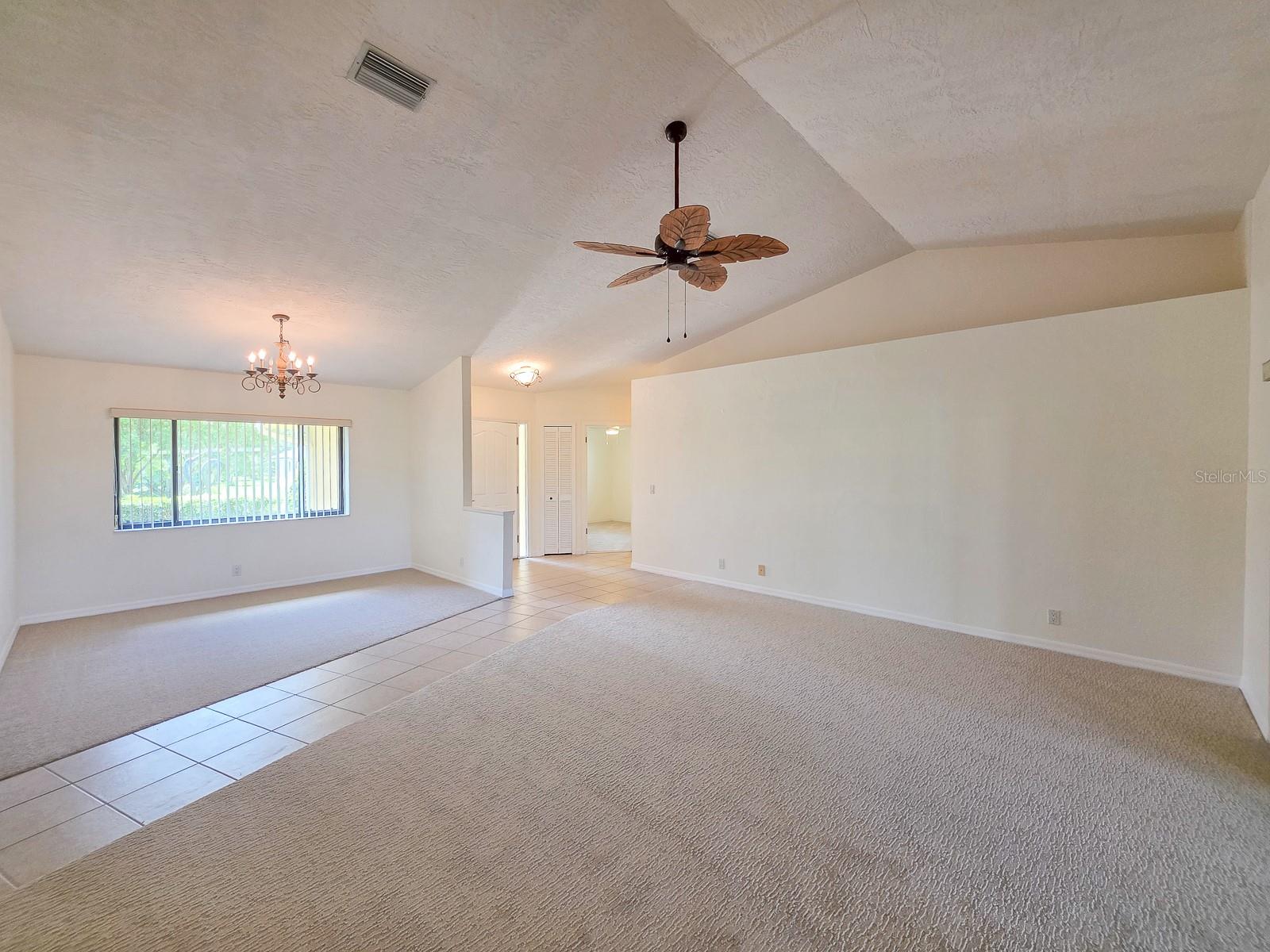36 Kingsley Cir Property Photo 15