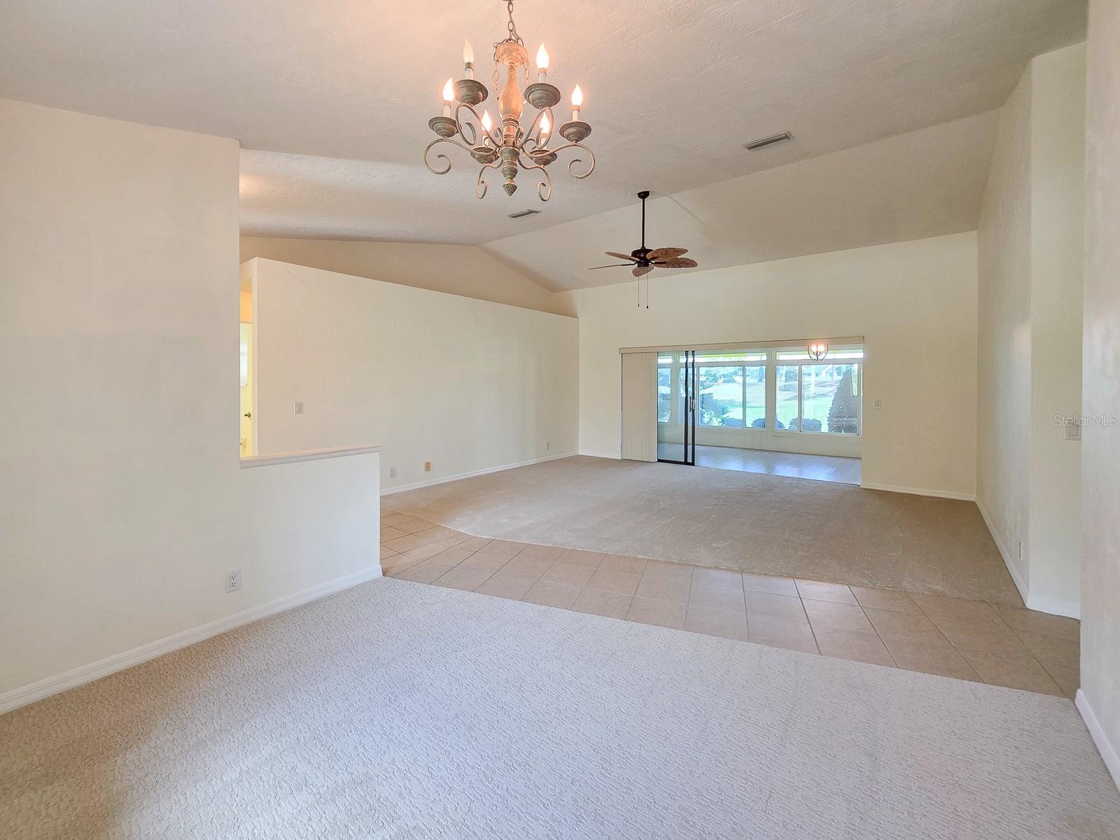 36 Kingsley Cir Property Photo 16