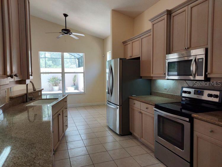 10 Village View Way Property Photo 5