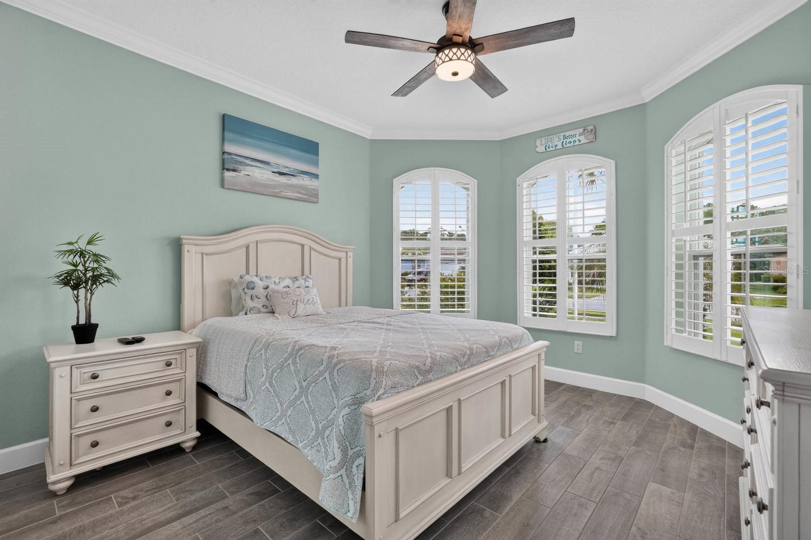713 Landshark Blvd Property Photo 23
