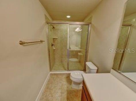 802 Aldenham Ln Property Photo 10