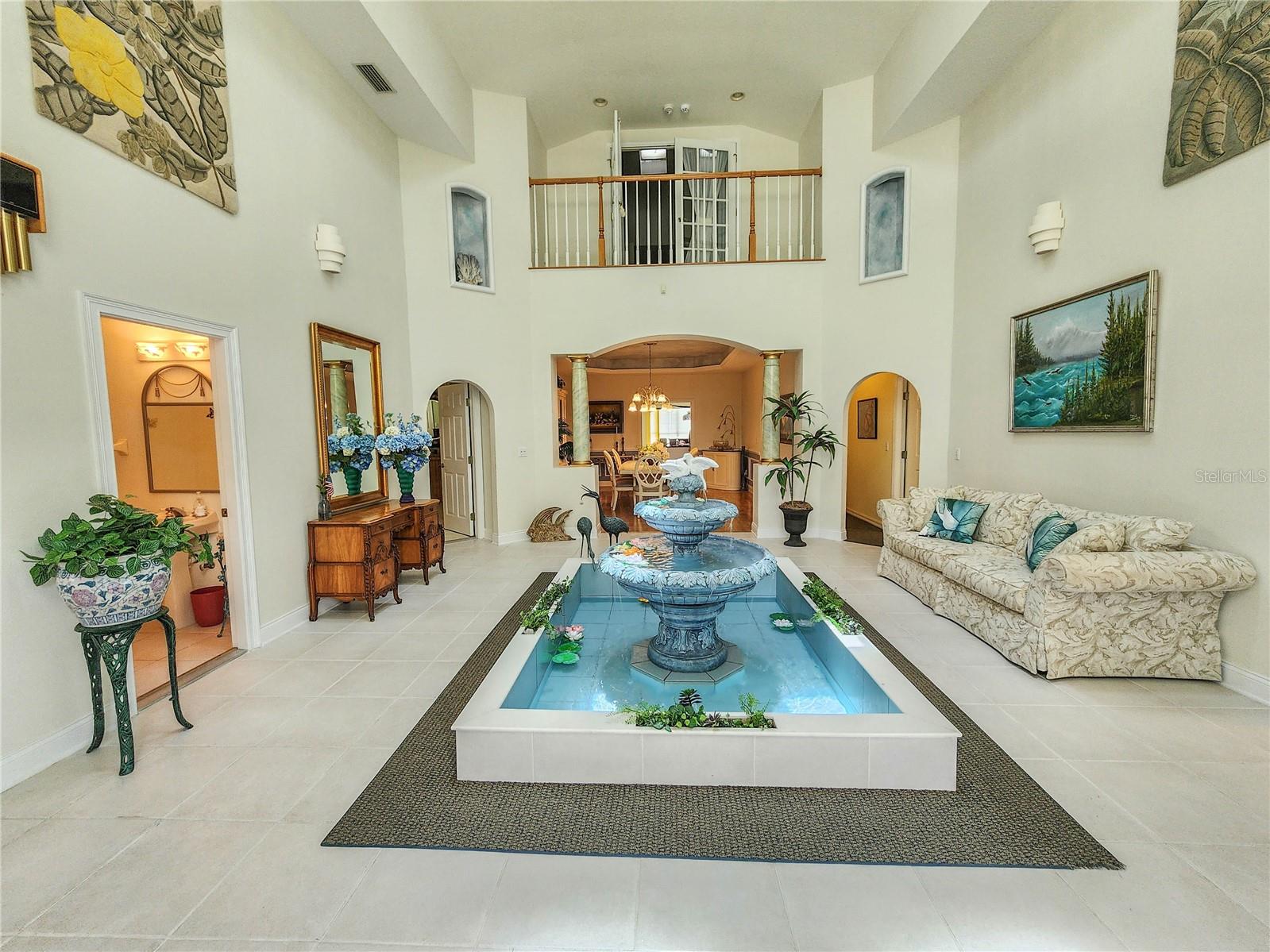 1308 Wicklow Ln Property Photo 3
