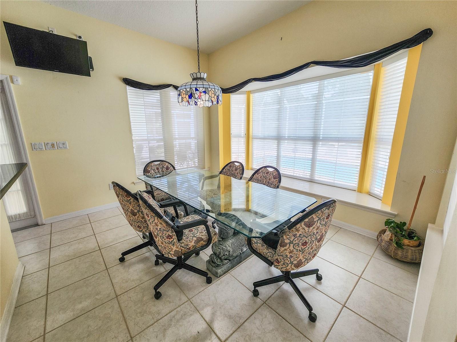 1308 Wicklow Ln Property Photo 30