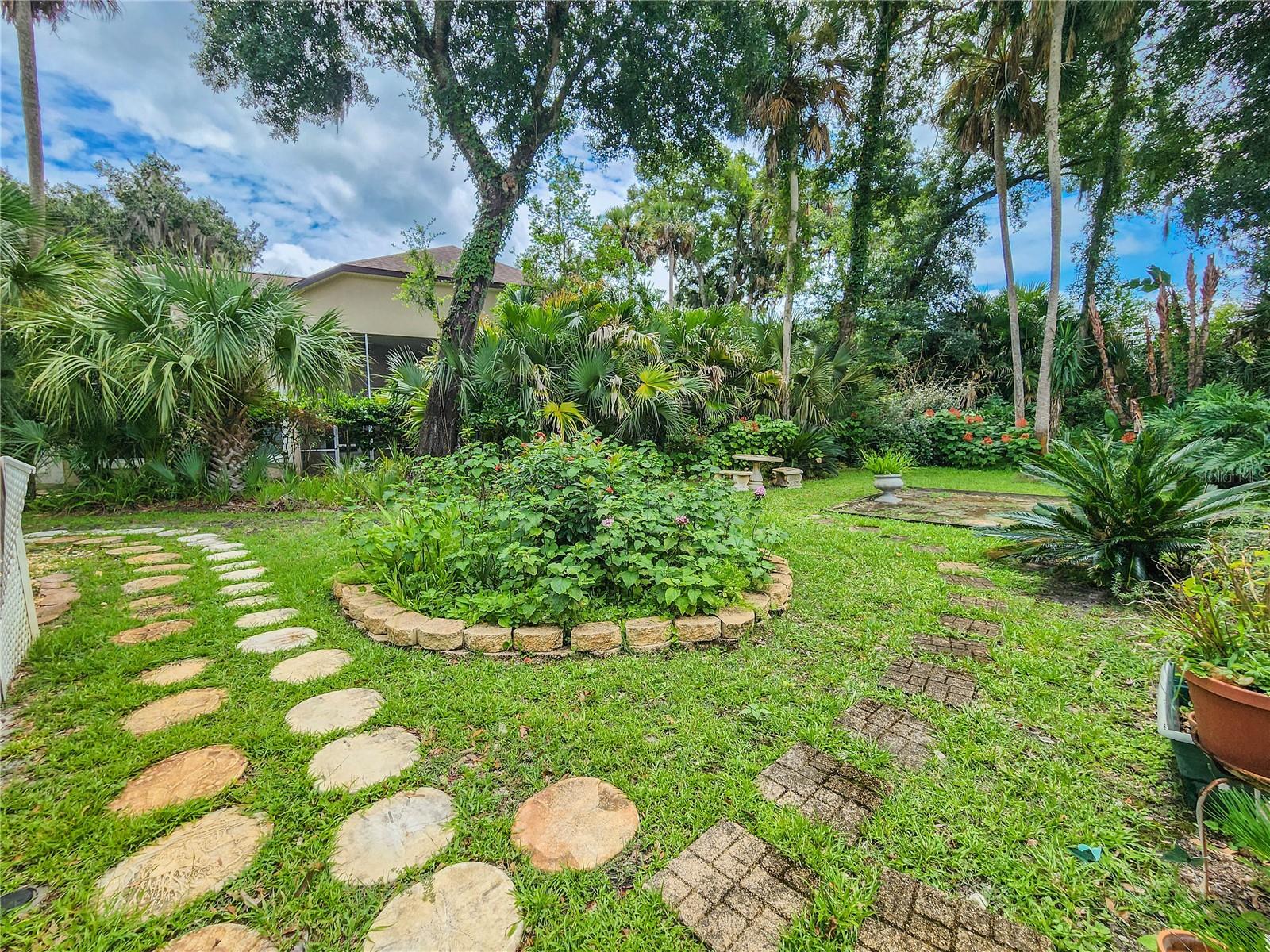 1308 Wicklow Ln Property Photo 96