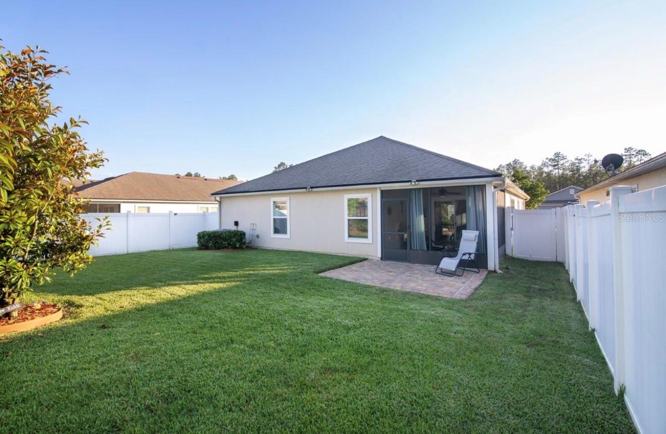 144 S Hummingbird Pl Property Photo 11