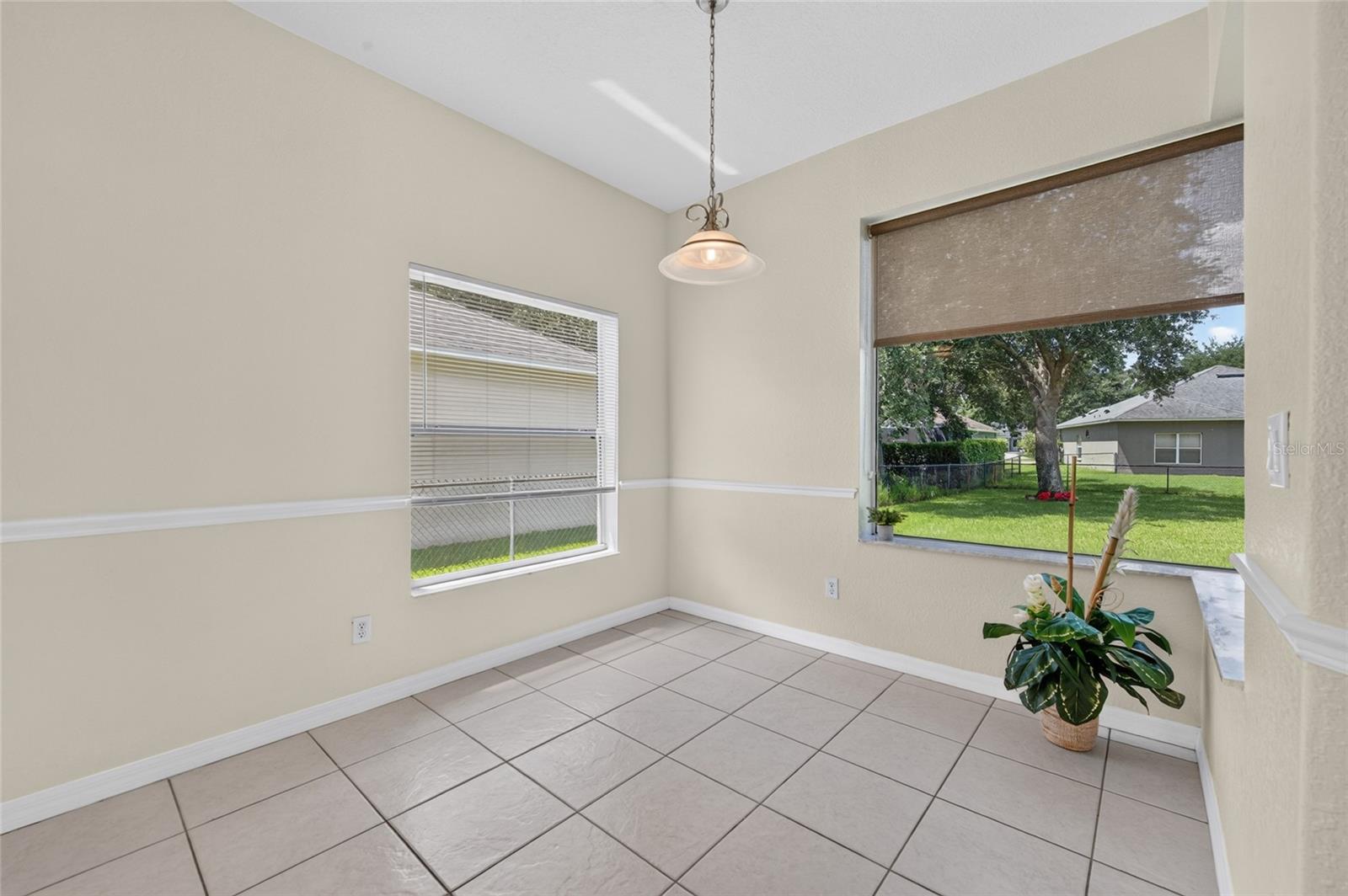 12 Old Creek Cir Property Photo 15