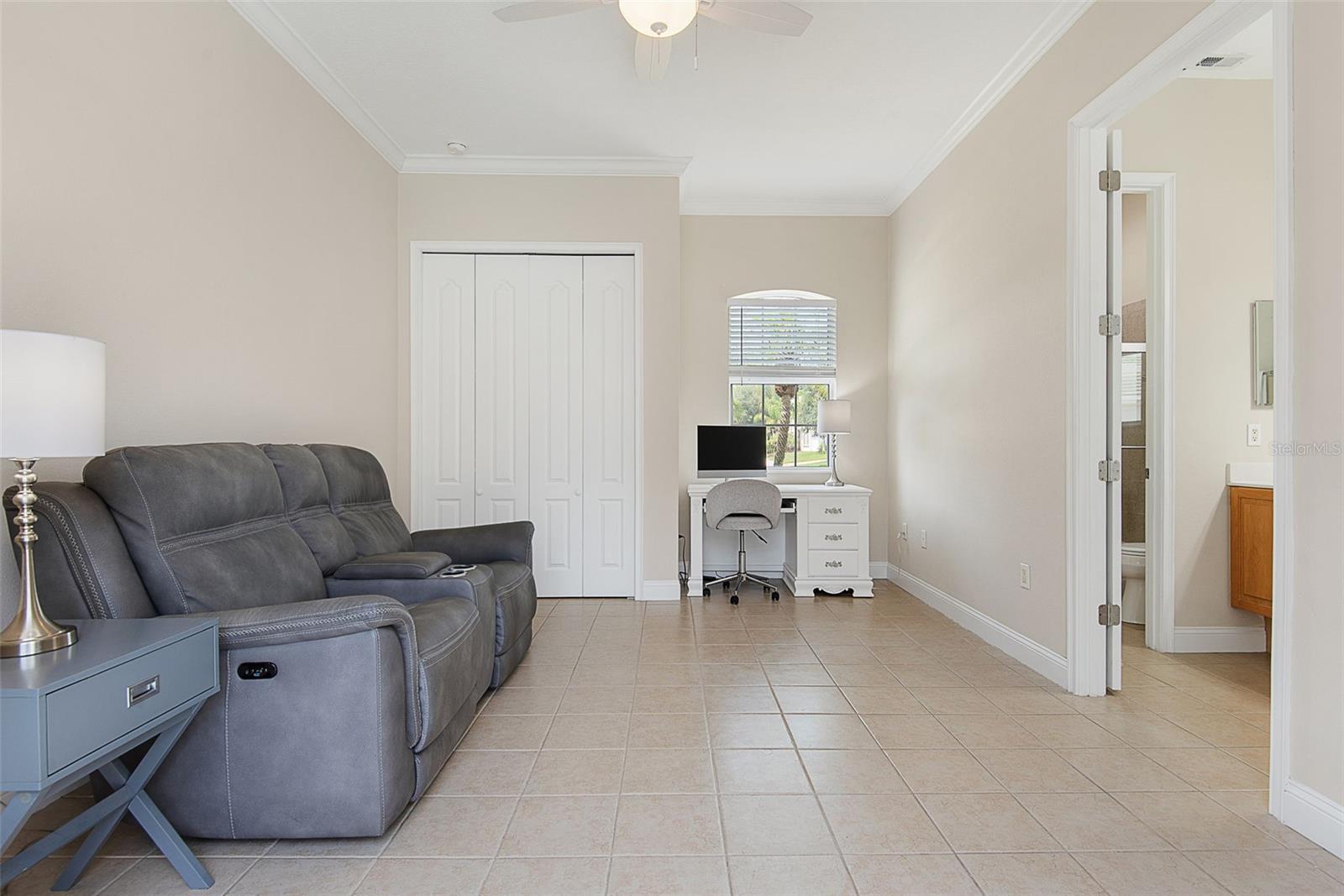 27 Longview Way N Property Photo 49