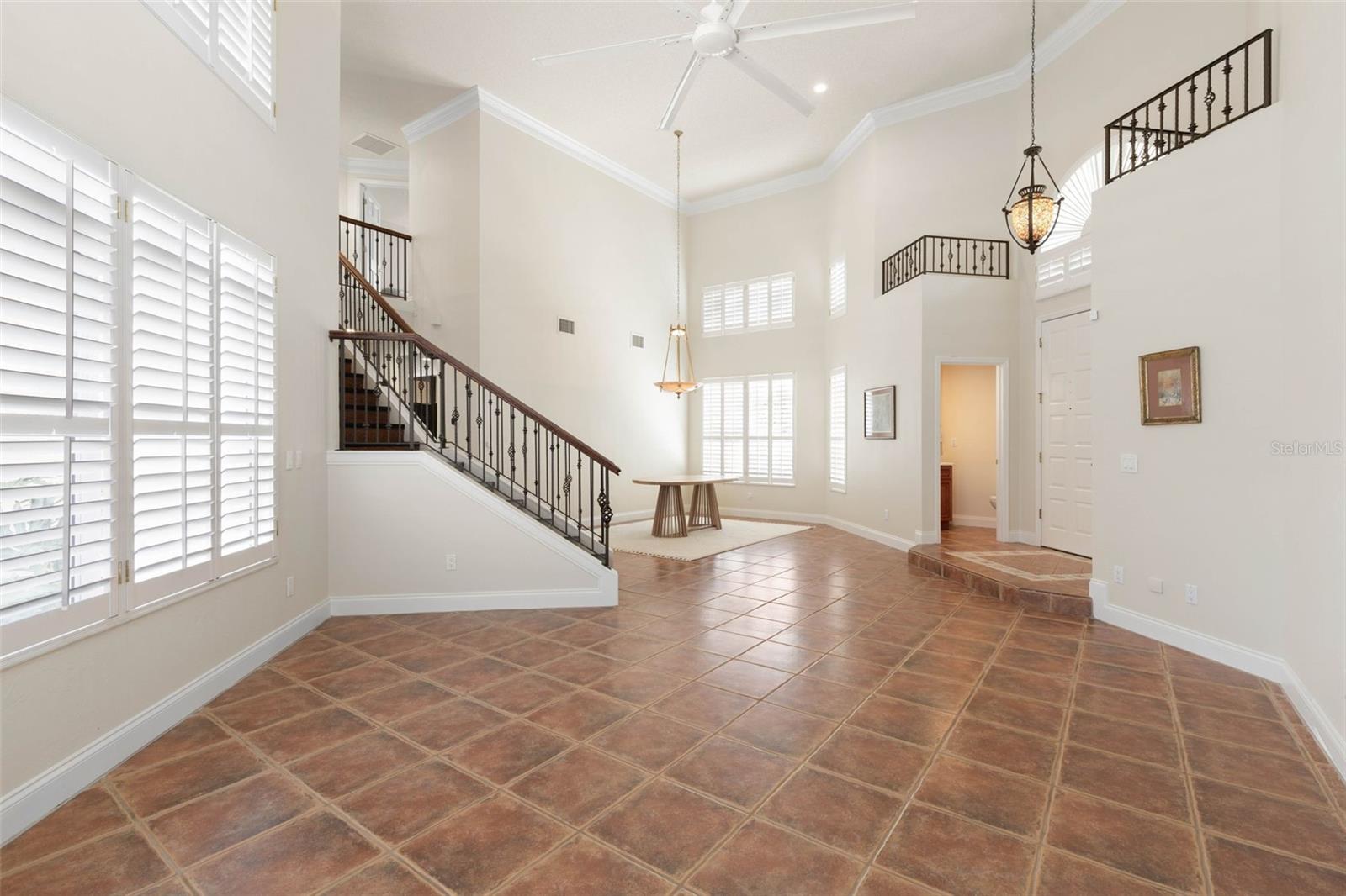 6 Monterrey Dr Property Photo 8