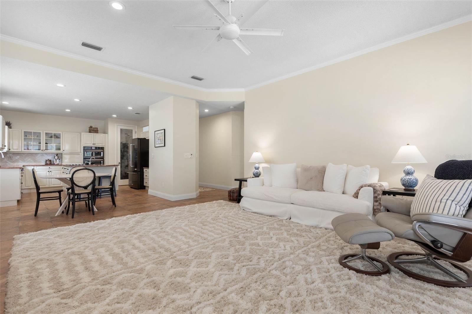 6 Monterrey Dr Property Photo 15