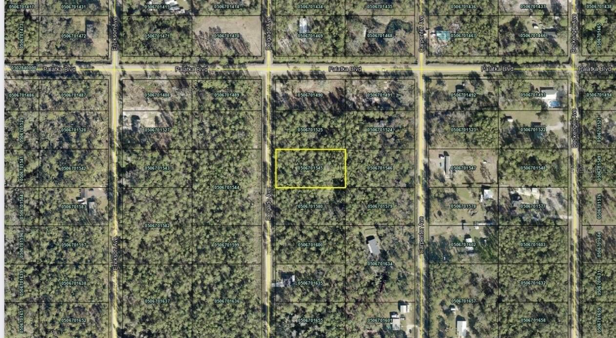 10620 Delgado Ave Property Photo 2