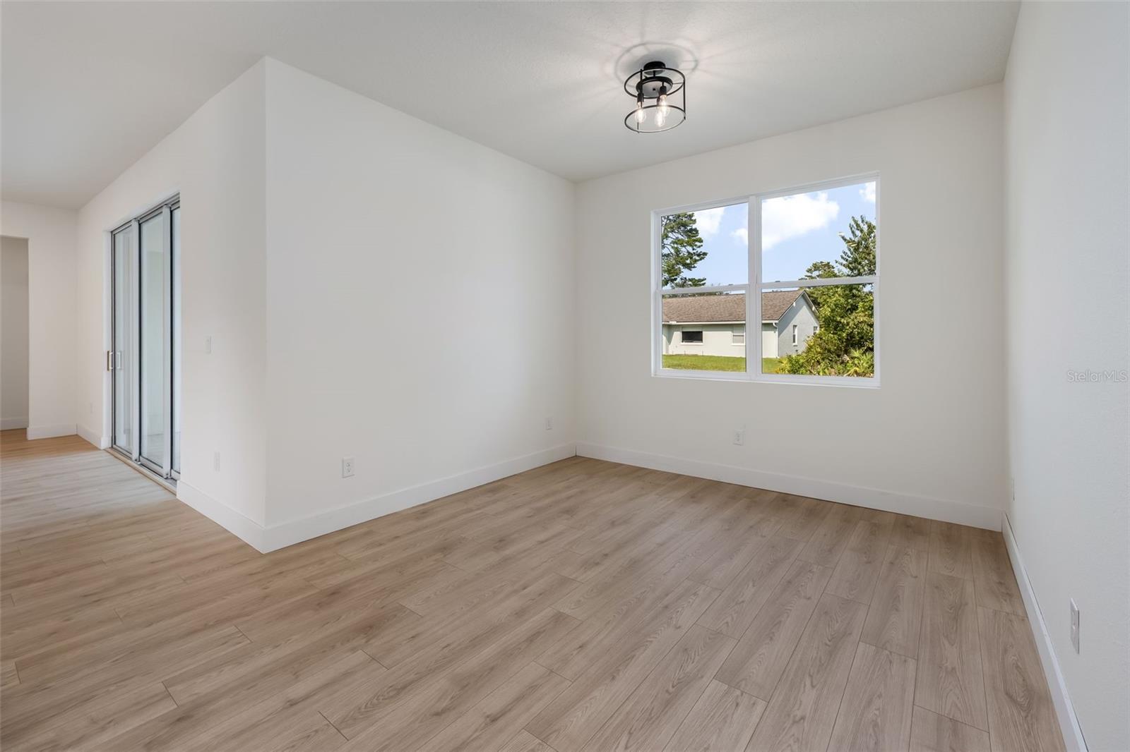 50 Wheeling Property Photo 11