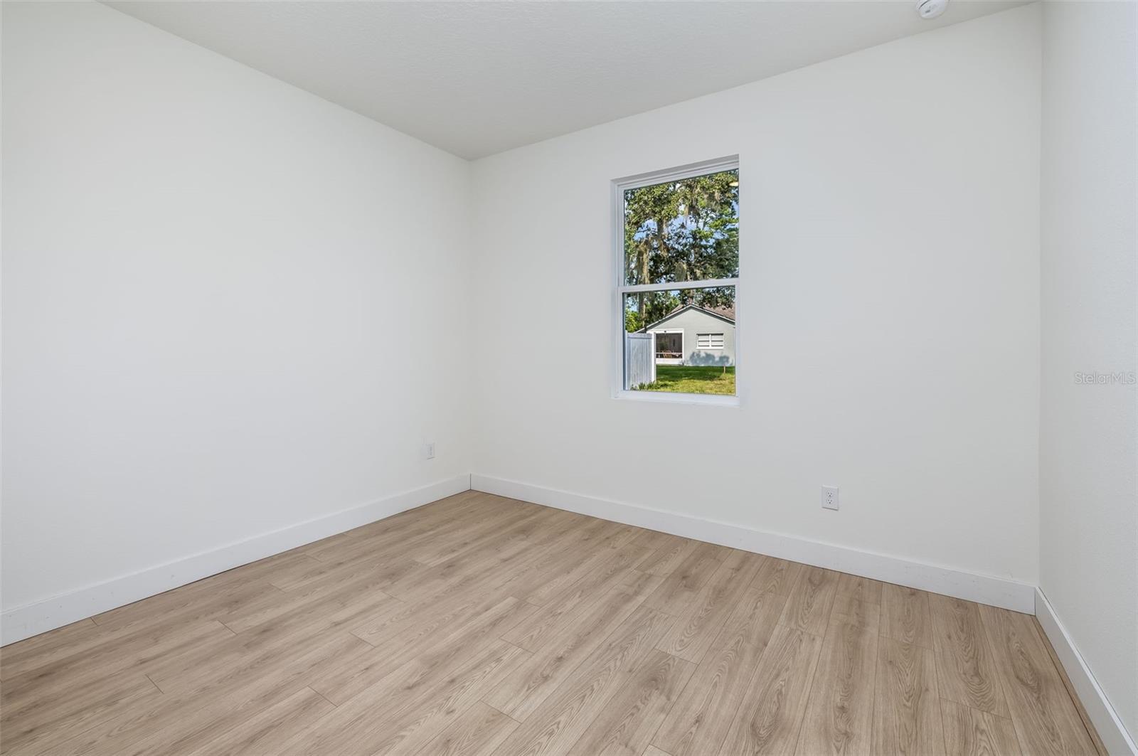 50 Wheeling Property Photo 30