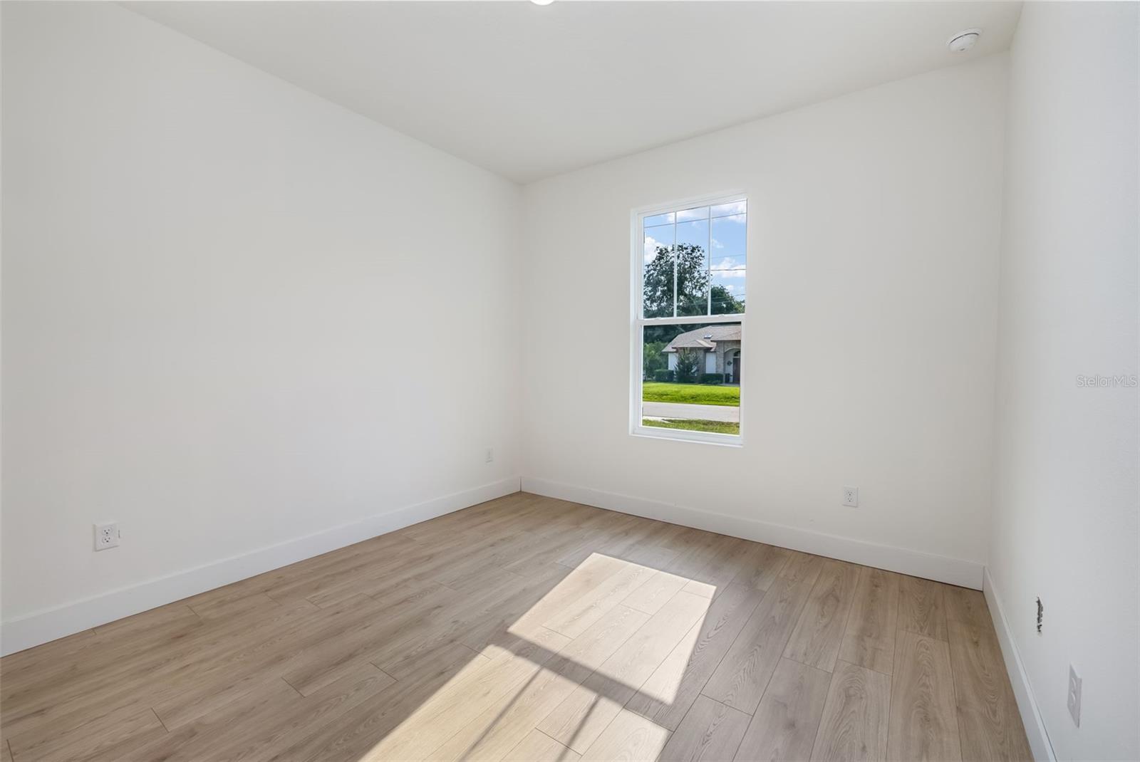 50 Wheeling Property Photo 34
