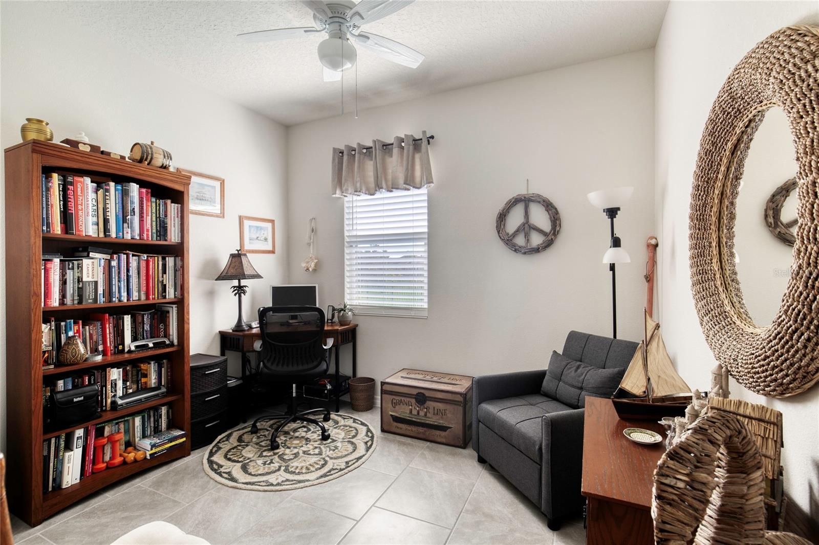6 Fox Lair Ct Property Photo 9