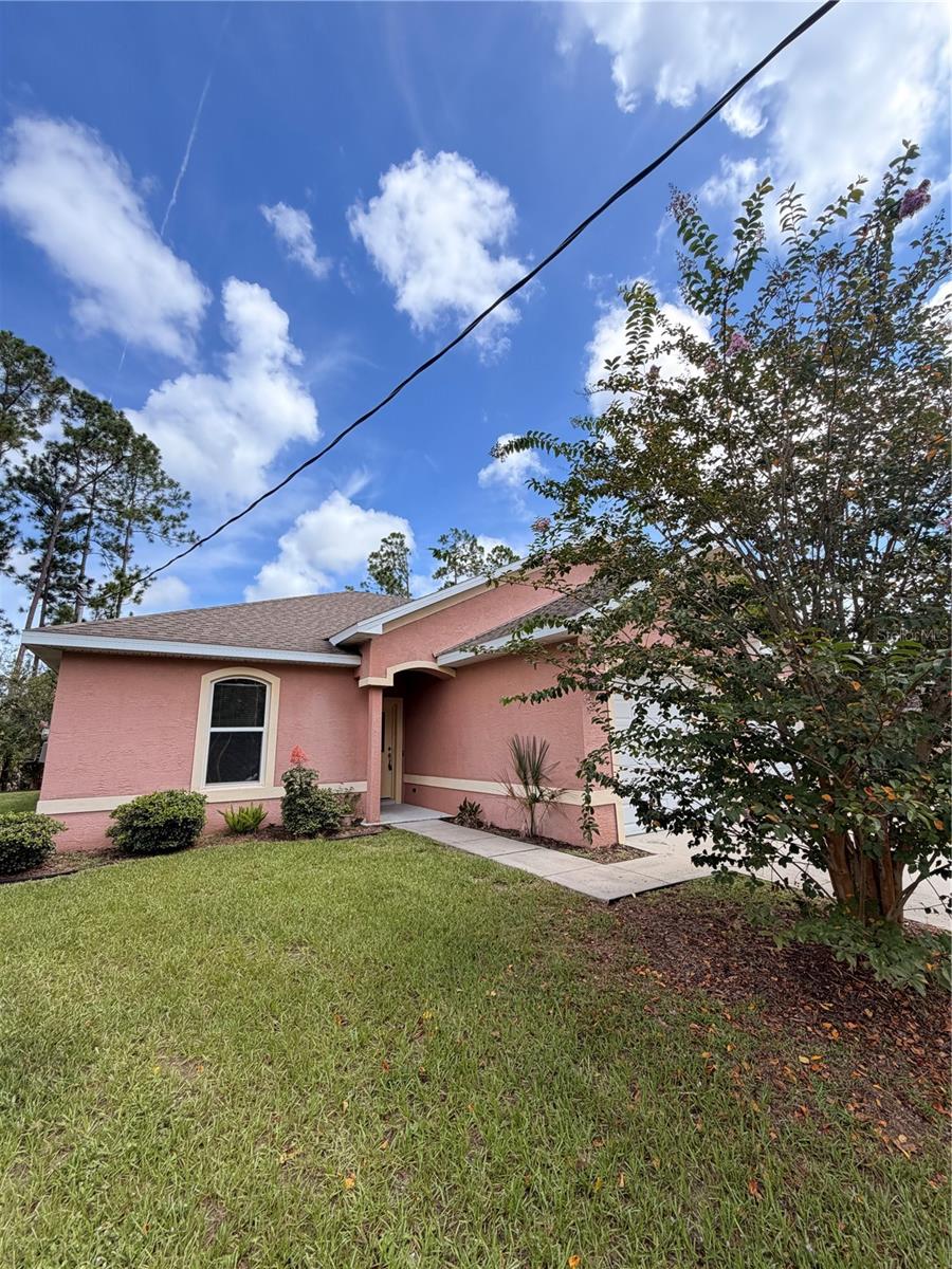 41 PROVIDENCE LN #A Property Photo 1