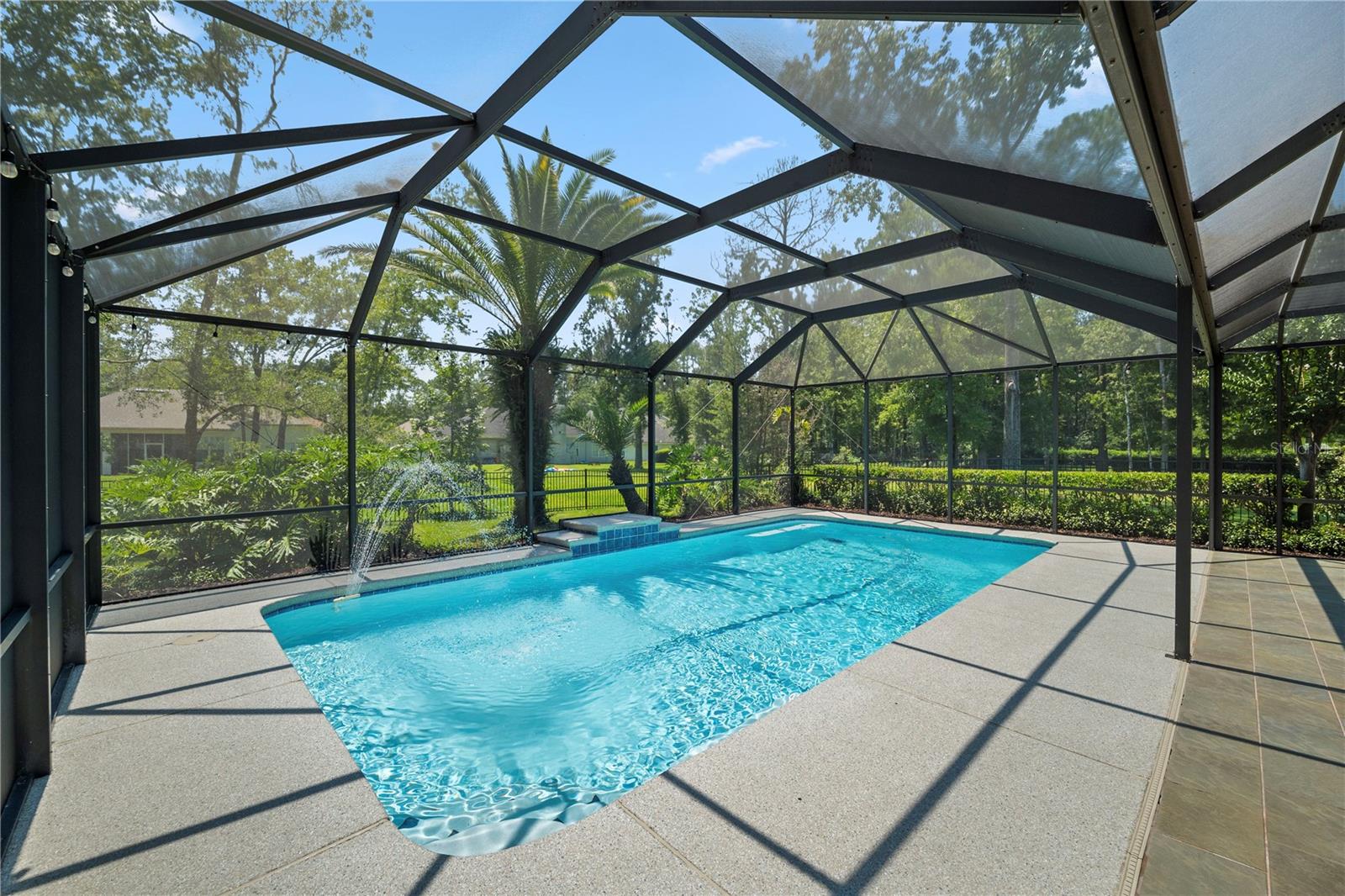 656 Wyndham Ct Property Photo 3