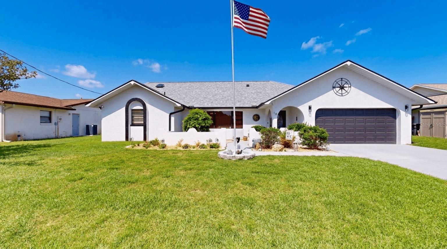 12 Classic Ct S Property Photo 1