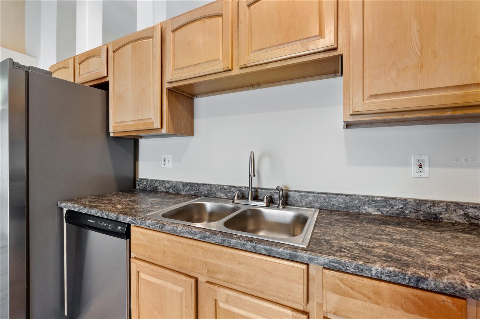 2917 Wilshire Rd Property Photo 5