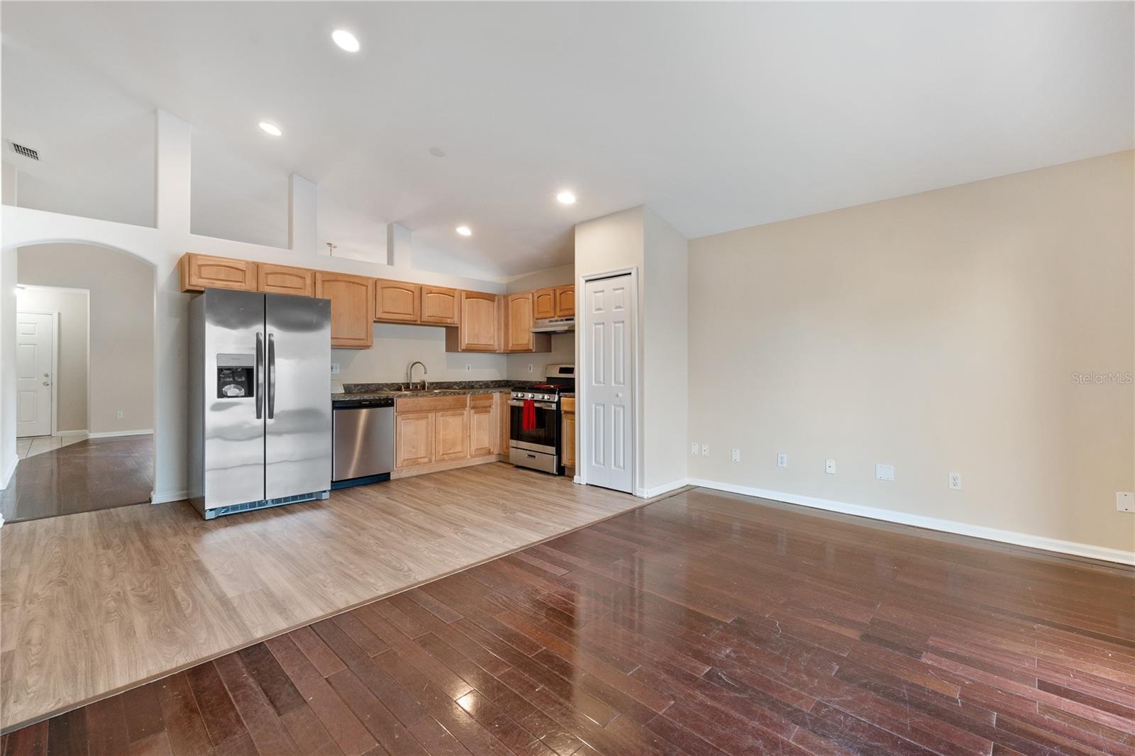 2917 Wilshire Rd Property Photo 8