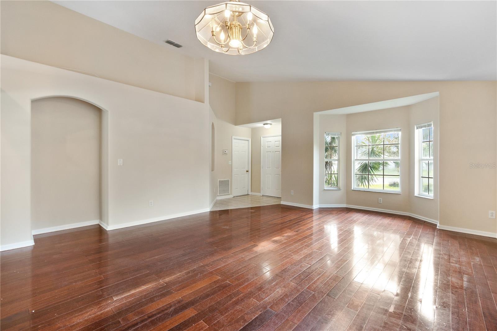 2917 Wilshire Rd Property Photo 23