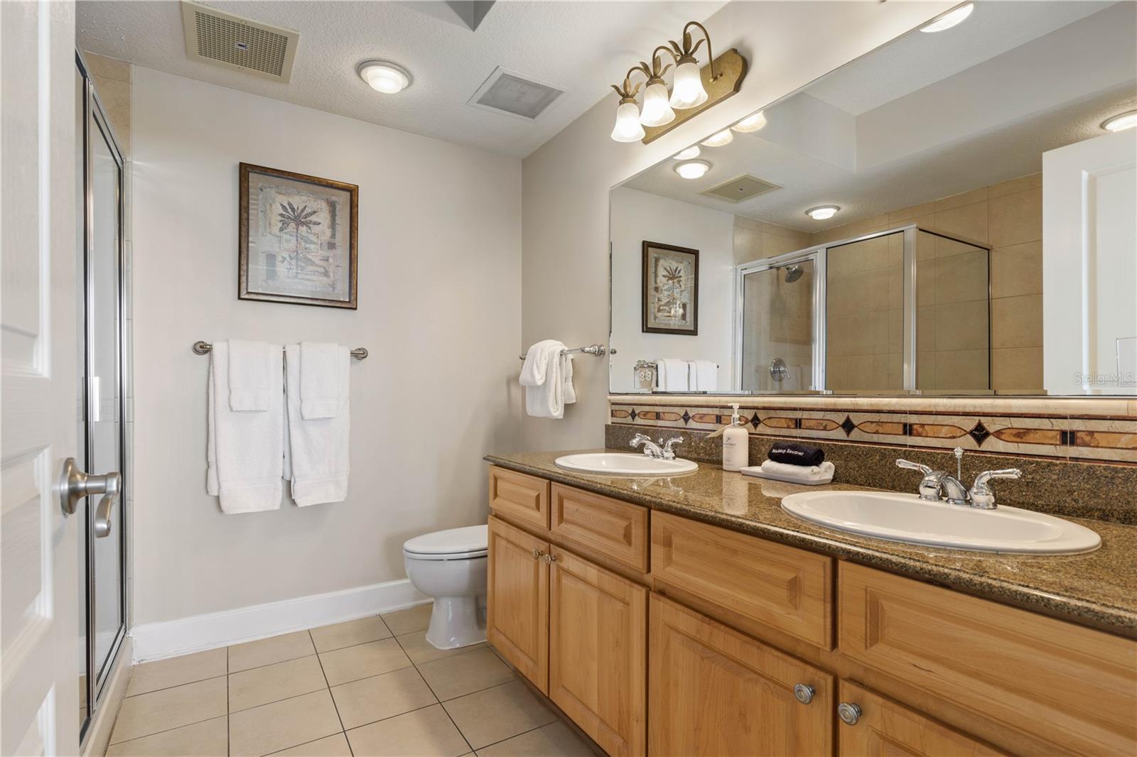 200 Ocean Crest Dr #617 Property Photo 38