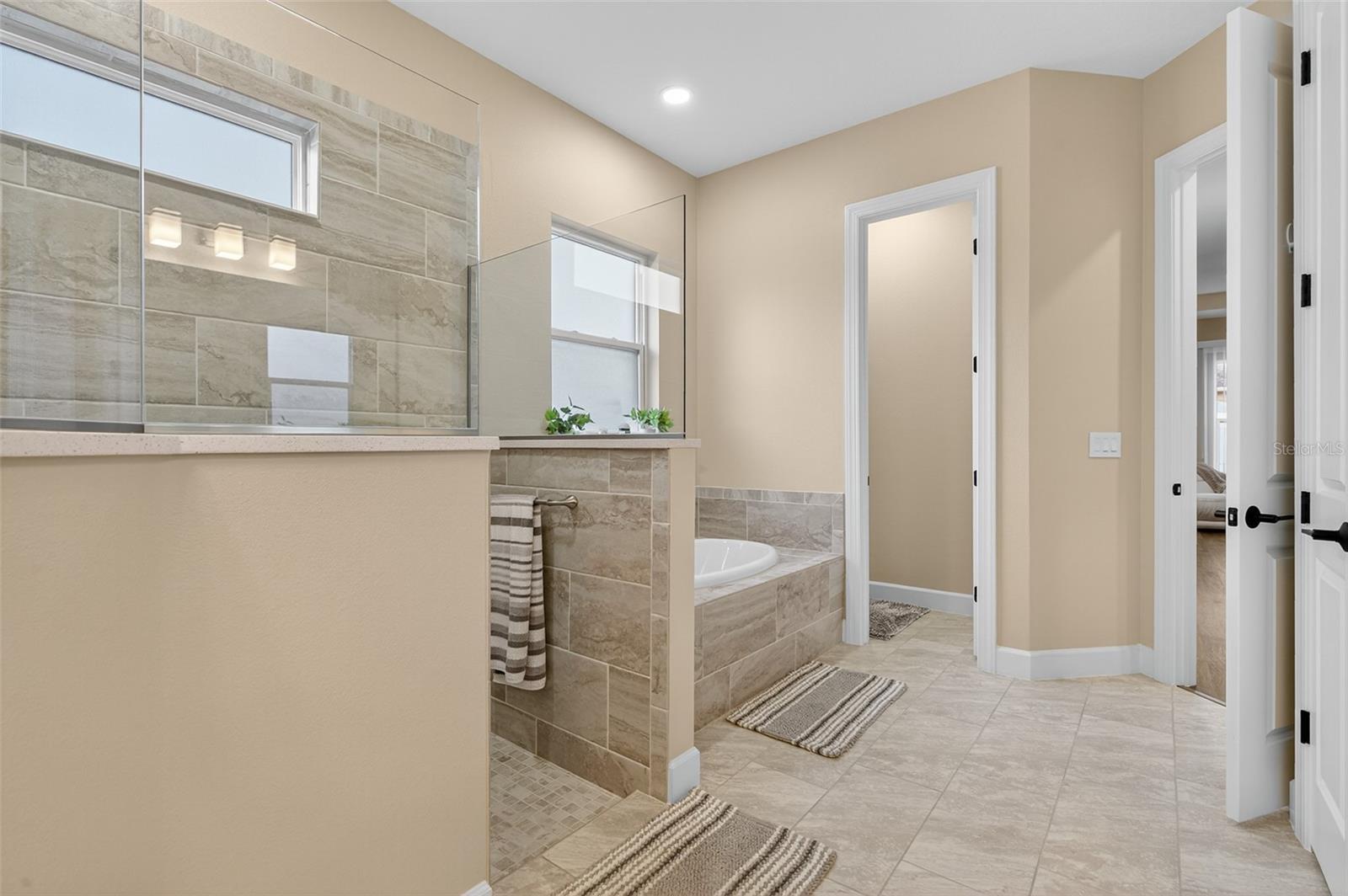 46 Furness Pl Property Photo 29