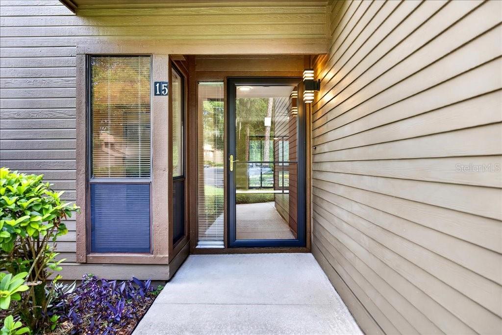 15 Sherbury Ct Property Photo 2