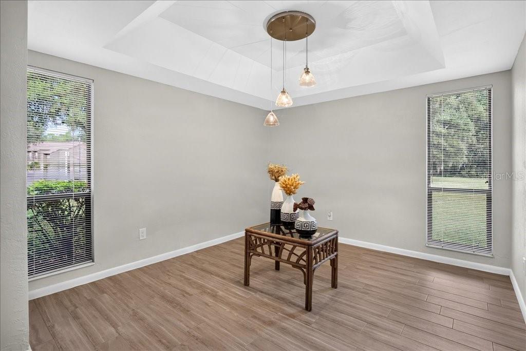 15 Sherbury Ct Property Photo 7