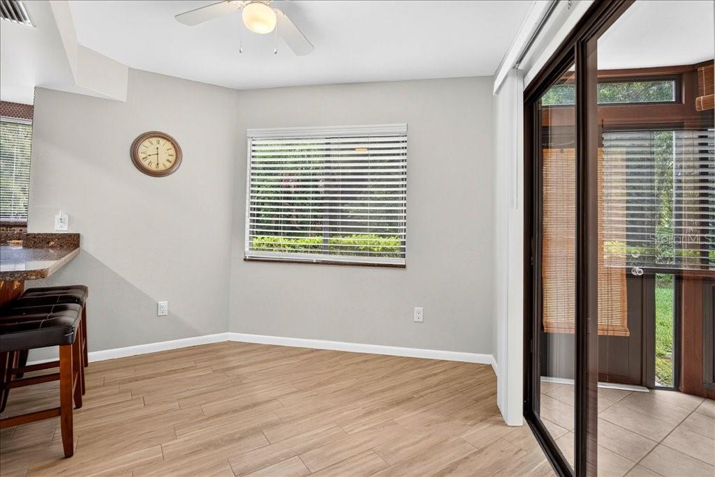 15 Sherbury Ct Property Photo 14