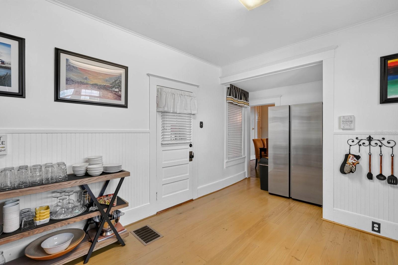 31 Sanford St Property Photo 41