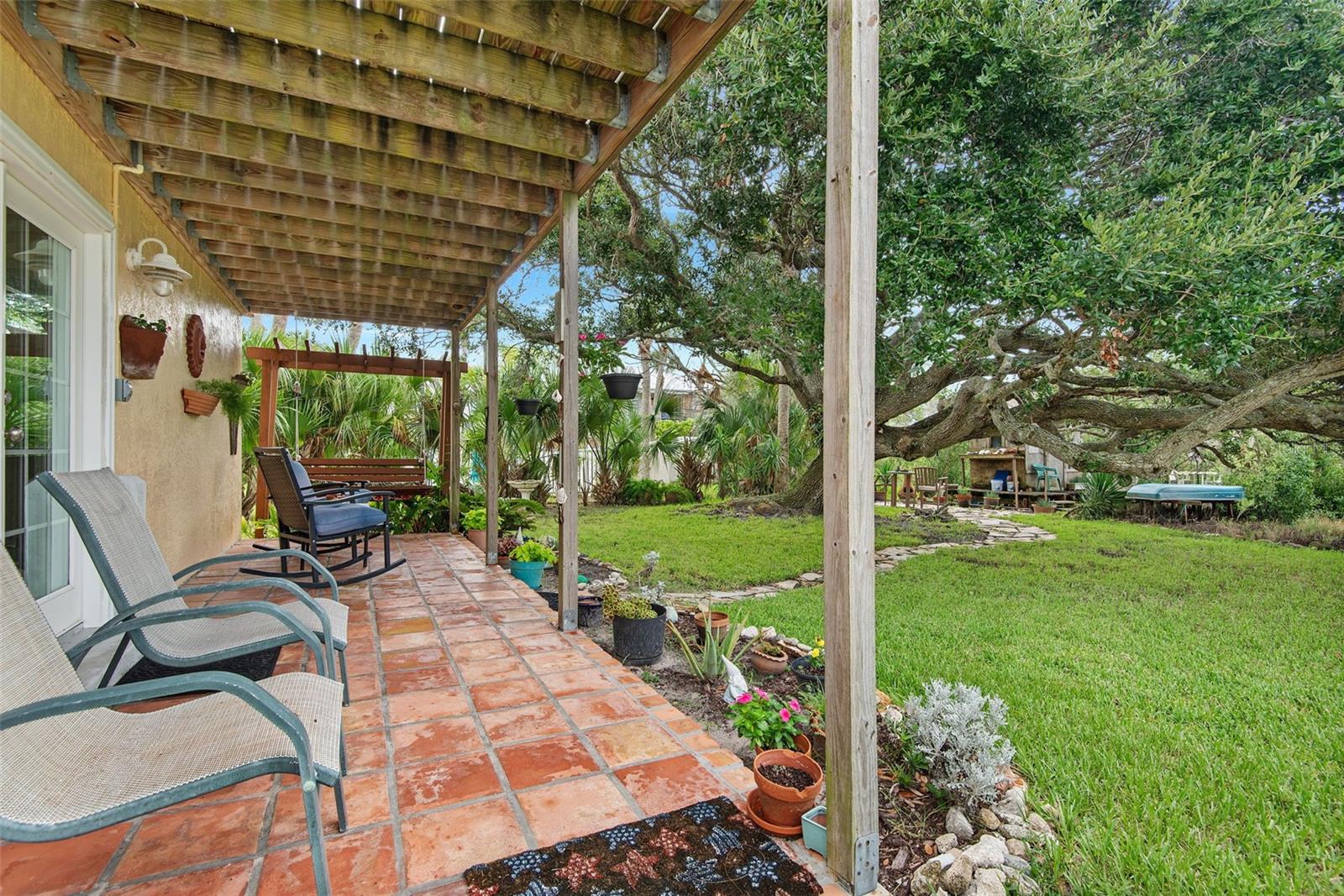 309 Cypress St Property Photo 42