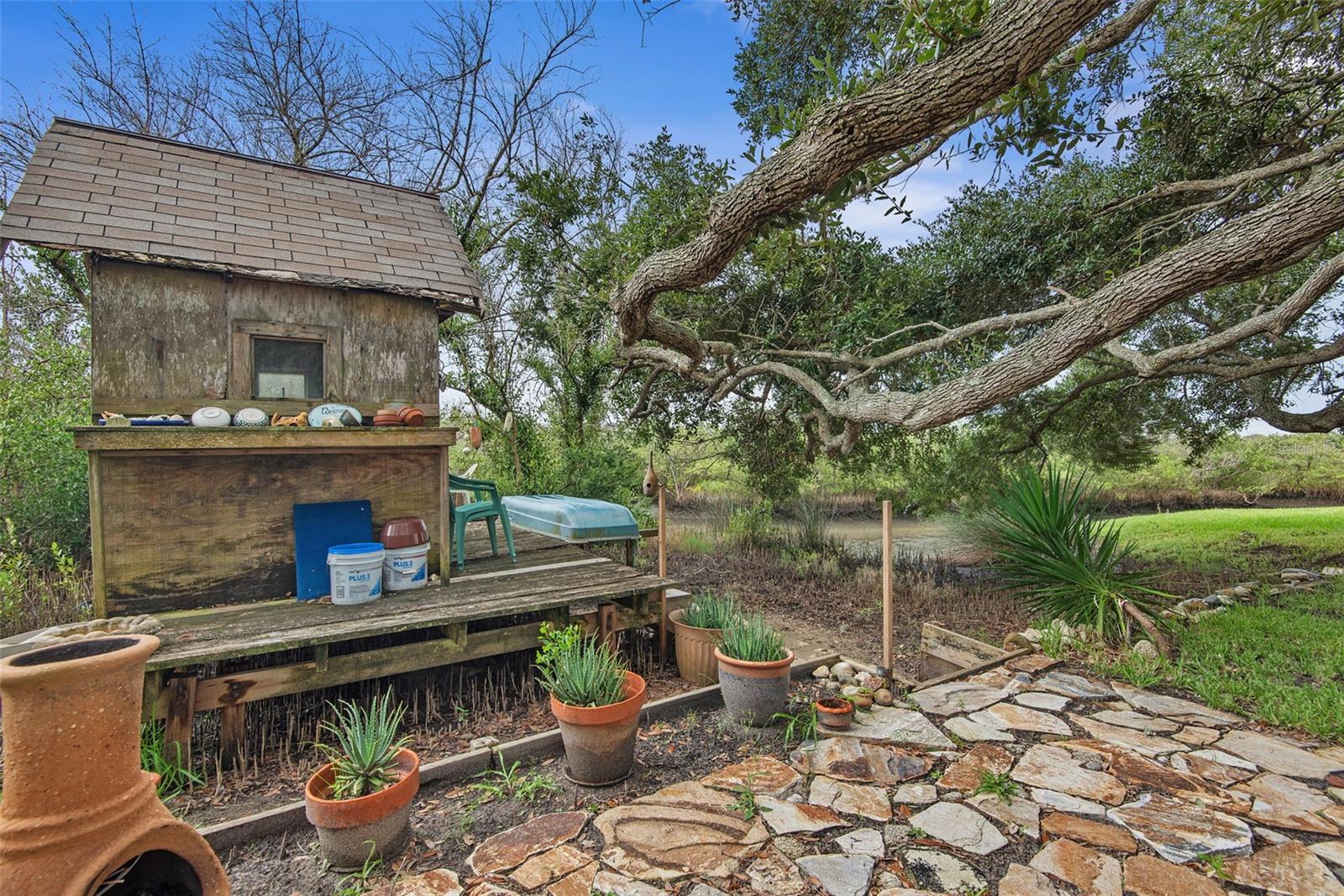 309 Cypress St Property Photo 49