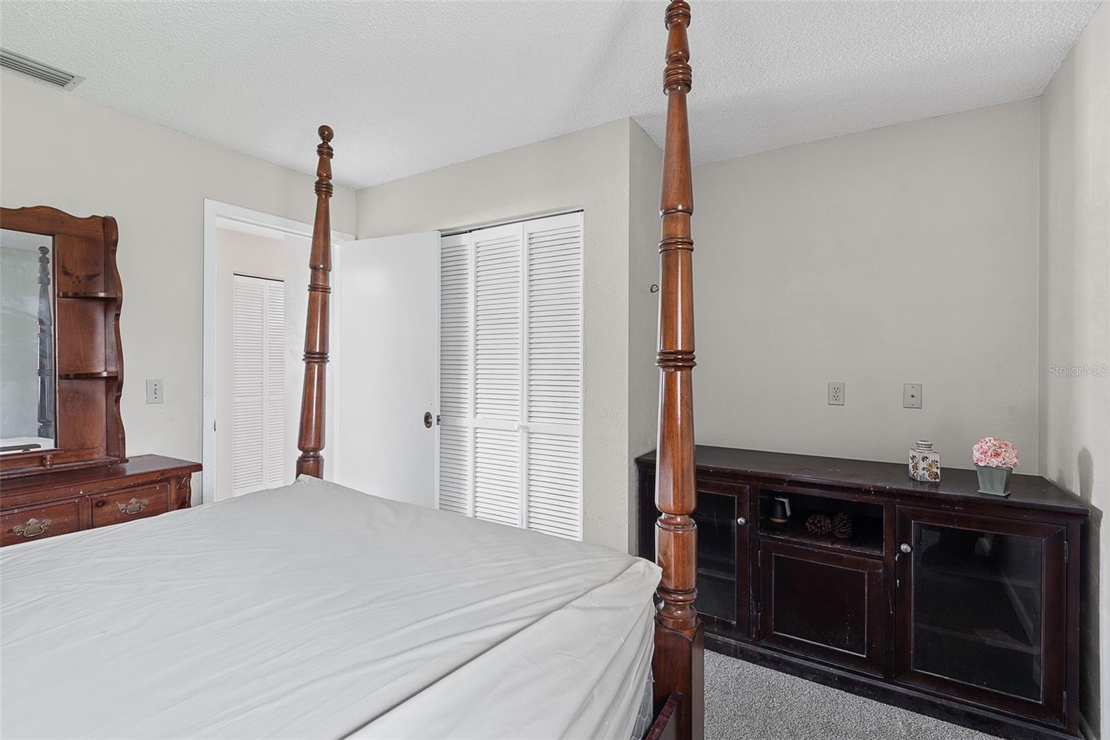 30 Princess Rose Dr Property Photo 24