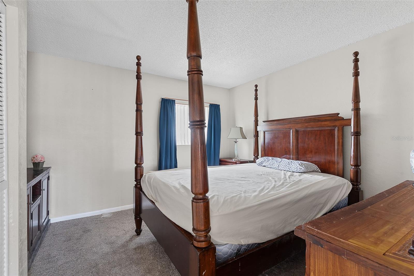 30 Princess Rose Dr Property Photo 25