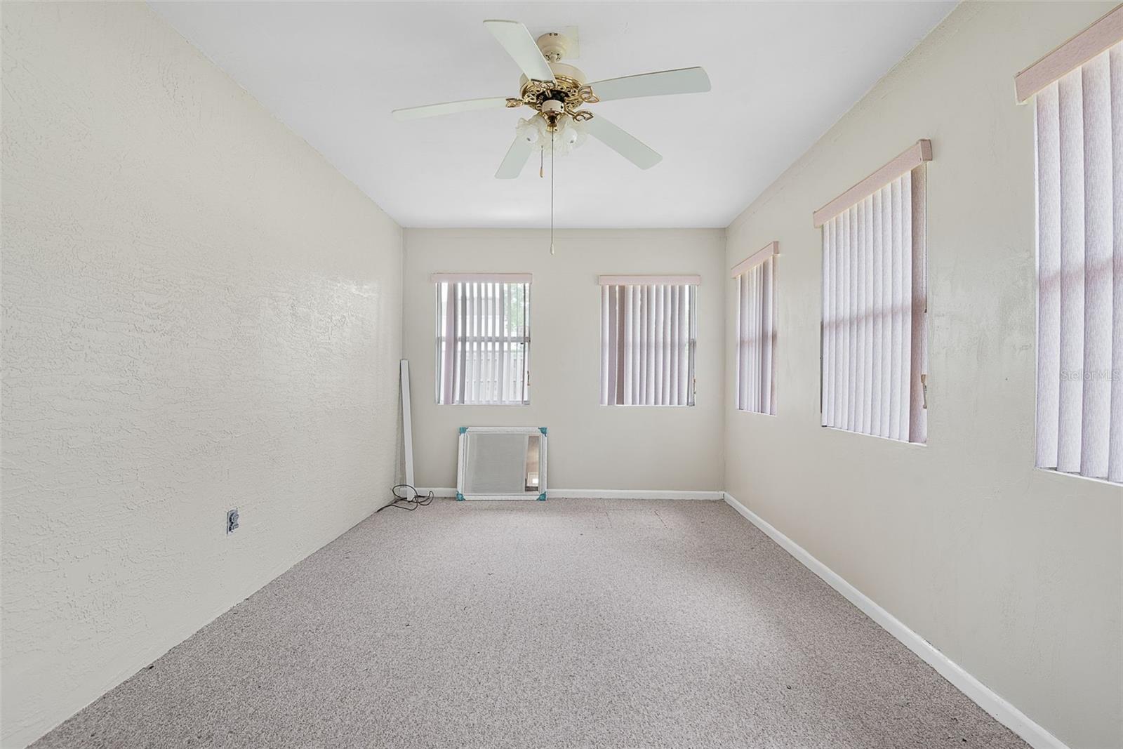 30 Princess Rose Dr Property Photo 26