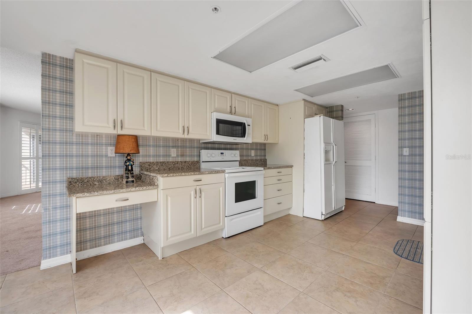 3 Oceans Blvd W #2d4 Property Photo 11