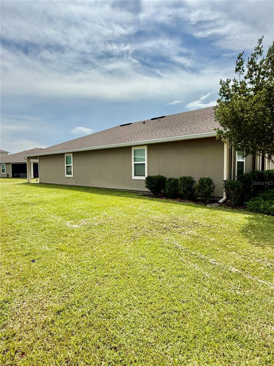 8690 Lake George Cir E Property Photo 8
