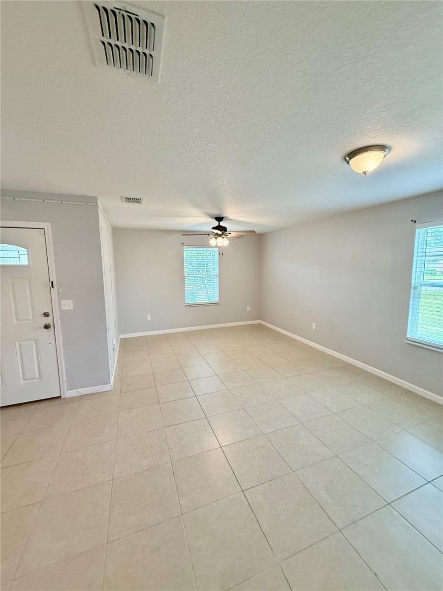 8690 Lake George Cir E Property Photo 11