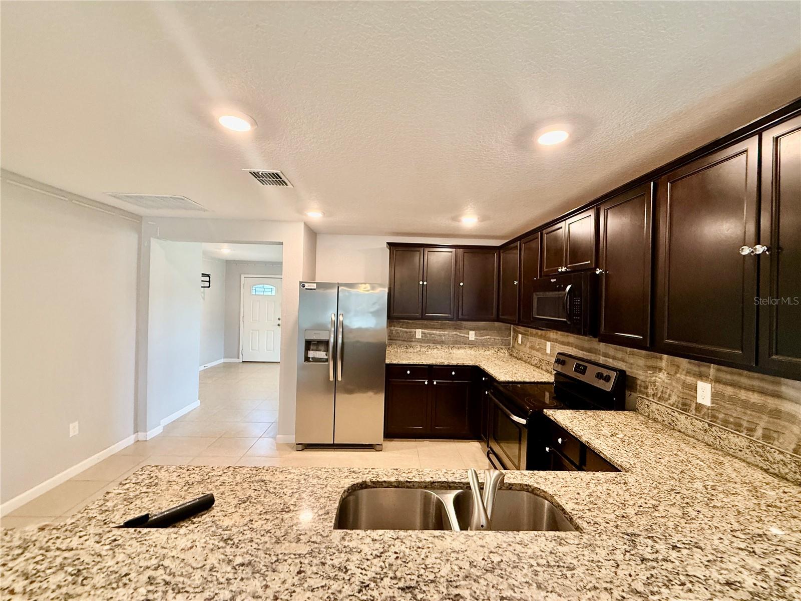 8690 Lake George Cir E Property Photo 16