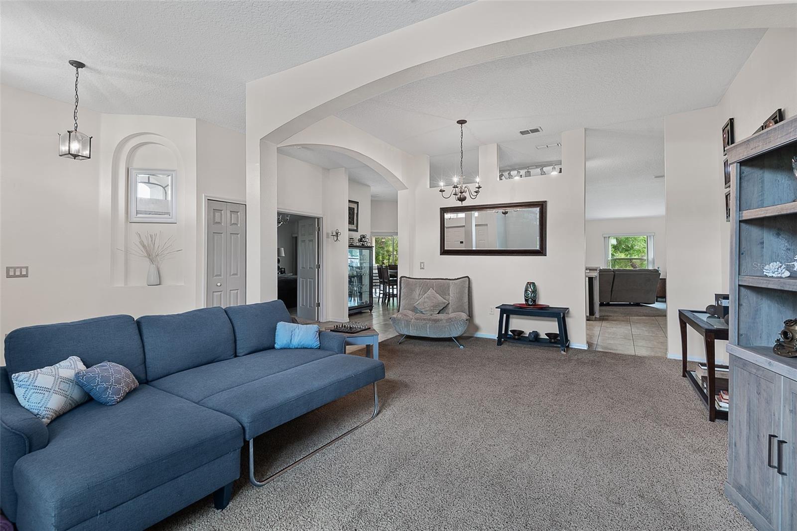 3 Russman Ln Property Photo 4