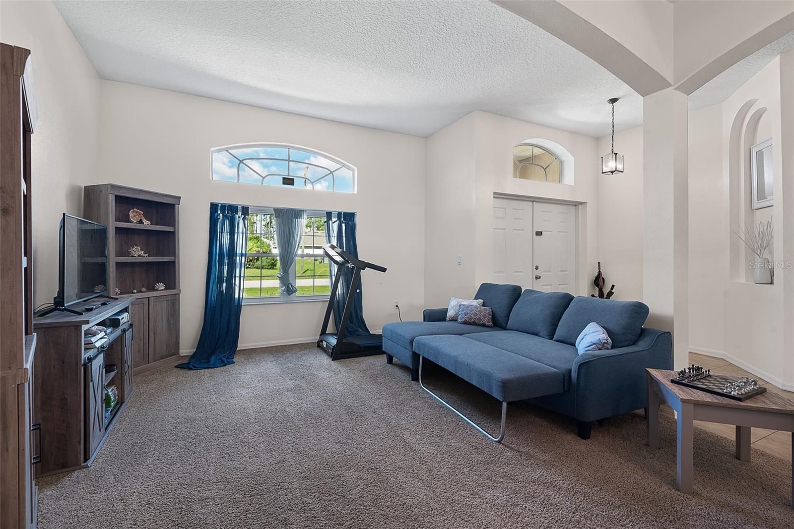 3 Russman Ln Property Photo 7