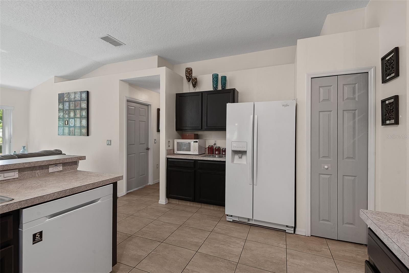 3 Russman Ln Property Photo 19