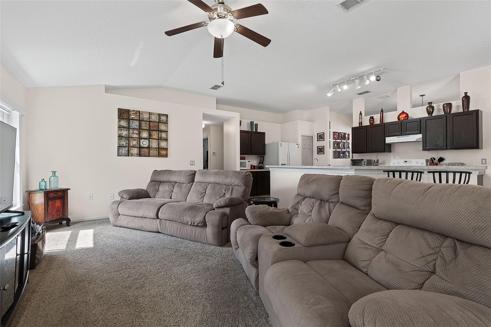 3 Russman Ln Property Photo 23